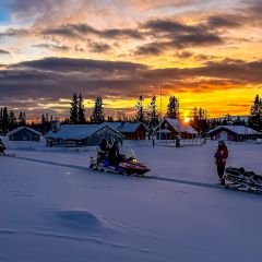 01_schneemobiltour_gefuhrt_guide_aradalen